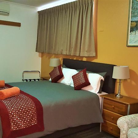 New Olympic Motel ลิสมอร์ ภายนอก รูปภาพ