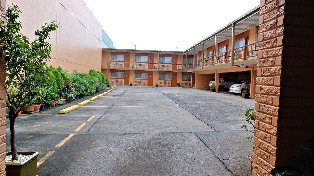 New Olympic Motel ลิสมอร์ ภายนอก รูปภาพ