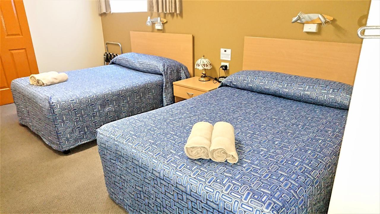 New Olympic Motel ลิสมอร์ ภายนอก รูปภาพ
